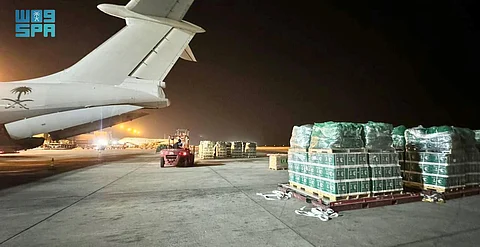 وصول الطائرة الإغاثية السعودية الـ 14 لمساعدة الشعب اللبناني