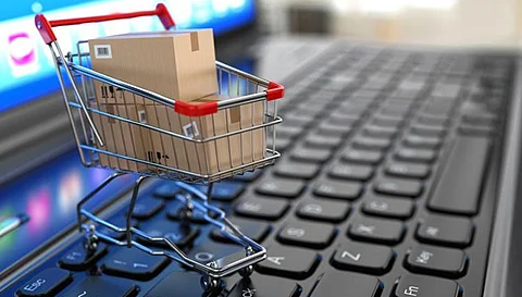 مطالبات بالتدخُّل.. شركات "اشترِ الآن وادفع لاحقًا" ترهق العملاء بأقساط منتصف الشهر