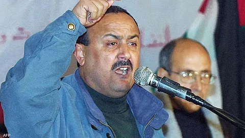 اعتداء وحشي على "البرغوثي" في سجون الاحتلال يعيد مطالب الإفراج إلى الواجهة