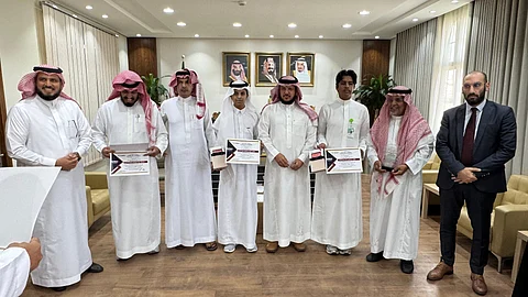 "تعليم الطائف" يكرم طلاب وطالبات مسابقة الأولمبياد العالمي للروبوت