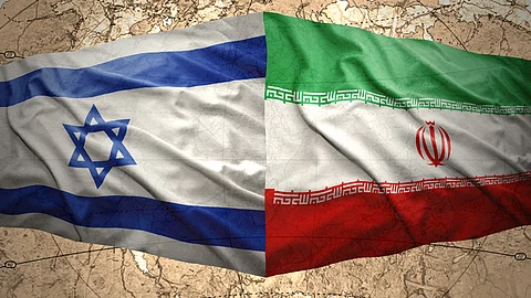 العلاقات الإيرانية-الإسرائيلية: تأرجُّح في تقييم الصورة.. عداء مُعلَن أم مصالح خفية؟