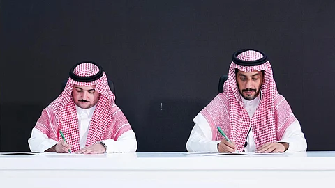 تحالف استراتيجي بين مجموعة عجلان واخوانه وشركة العجلان ريفيرا لتطوير مشاريع عقارية متكاملة