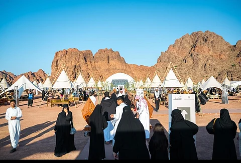 مهرجان "وادي السلف" في حائل يشهد إقبالًا كبيرًا من الزوار