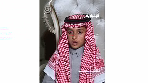 سَبَحَ داخله وحملها وتعلّقا بماسورة.. طفلٌ بحائل يُنقذ شقيقته بعدما سقطت في خزان مياه