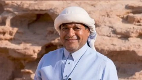 خالد الزعاق