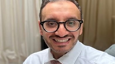 الدكتور نزار باهبري