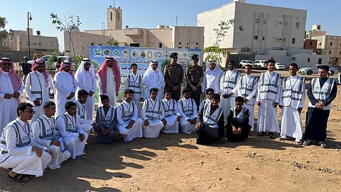 محافظ "خليص" يدشن مبادرة "زراعة الأشجار ومكافحة التصحر"