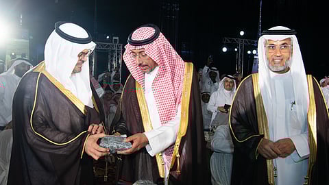 "سعود بن مشعل" يشهد حفل المساحة الجيولوجية بمناسبة مرور 25 عامًا على تأسيسها ويُدشِّن شعارها الجديد