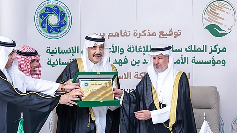 "إغاثي الملك سلمان" يوقع مذكرة تفاهم مع مؤسسة الأمير محمد بن فهد للتنمية الإنسانية