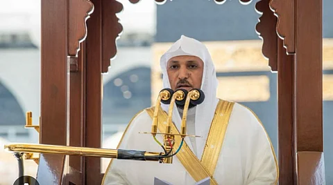 إمام وخطيب المسجد الحرام ماهر بن حمد المعيقلي