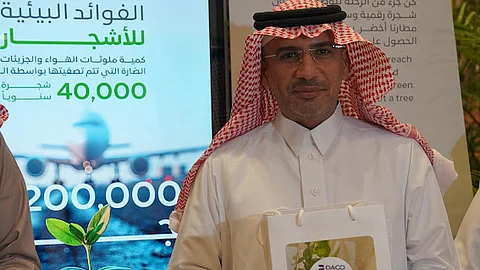 أول مطار في العالم يستخدم هذه التقنية.. مطارات الدمام تدشن حملة "مطارنا أخضر" باستخدام تقنية الذكاء الصناعي
