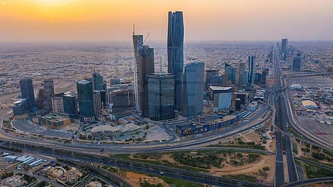 4.7% نمو للاقتصاد السعودي في 2025.. "إس آند بي" تتوقع وتحدد نسبة التضخم
