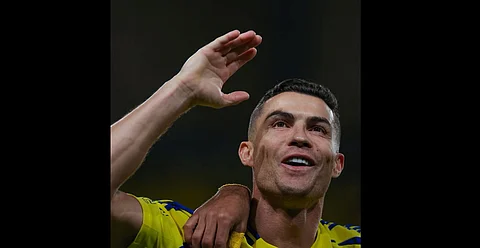كريستيانو رونالدو يحتفل بالعرضة السعودية