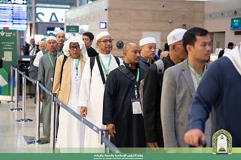 اكتمال مغادرة الدفعة الأولى لضيوف برنامج خادم الحرمين للعمرة إلى بلدانهم