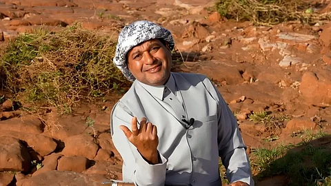 خالد الزعاق