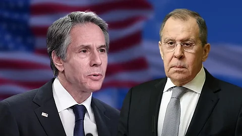 "غادر القاعة دون لباقة".. "بلينكن" يهاجم "لافروف"