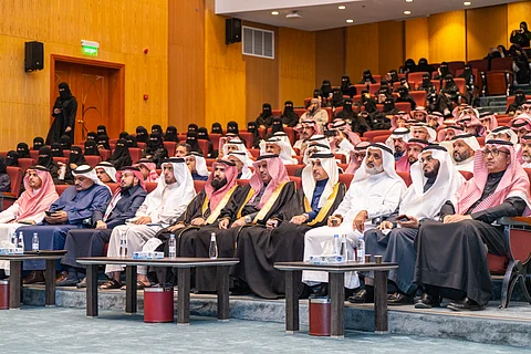 جامعة الملك خالد تنظم جلسة حوارية بعنوان "أهمية حماية النزاهة"