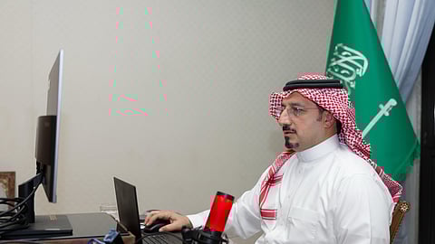 رئيس اتحاد القدم "المسحل" يشارك في اجتماع مجلس الاتحاد الدولي لكرة القدم "فيفا" الـ 30