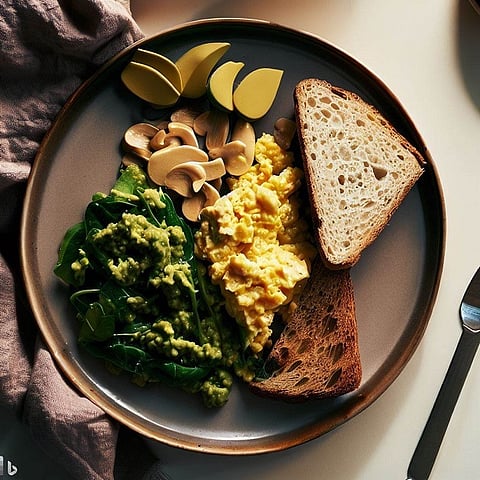 دراسة أسترالية: تناول الإفطار في هذا الوقت يخفّض مستويات السكر في الدم