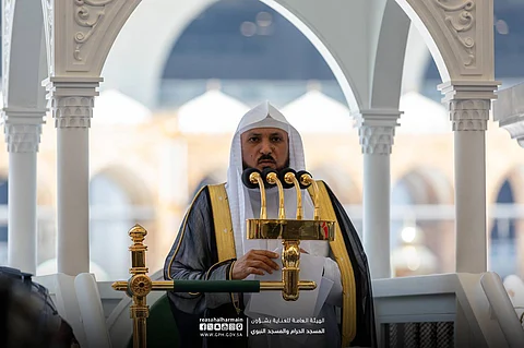 إمام وخطيب المسجد الحرام ماهر بن حمد المعيقلي