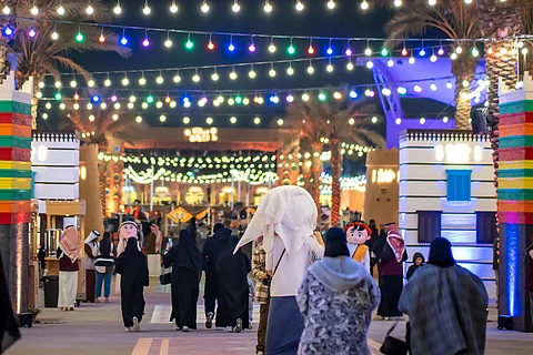 إنجاز جديد بفعاليات استثنائية.."آل الشيخ" يعلن تحقيق "موسم الرياض" 12 مليون زائر