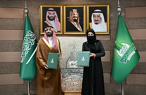 دارة الملك عبدالعزيز وجامعة المؤسس تنفذان مشاريع علمية عن البحر الأحمر