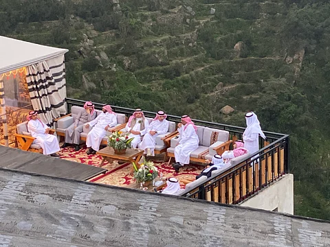 الوزير "الحقيل" في فيفاء : "ذهلت من جمال الطبيعة فيها"