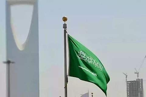 المملكة تواصل تحرّكها الدبلوماسي لاحتواء التصعيد بعد الهجمات على إيران.. وتجدد رفضها لأي استخدام عدائي لأراضيها