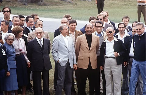 من صانع سلام إلى ناقد شرس لانتهاكاتها.. لماذا كان تاريخ "كارتر" مع إسرائيل معقدًا؟