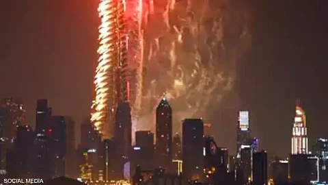 شاهد.. أول دولة في العالم تحتفل بدخول 2025