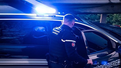 فرنسا.. حرق 984 مركبة واعتقال 420 من مثيري الشغب في ليلة رأس السنة