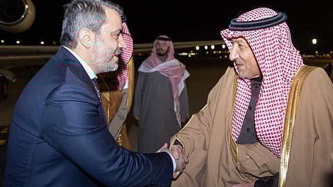 وليد الخريجي مستقبلًا وزير خارجية الإدارة السورية الجديدة أسعد الشيباني