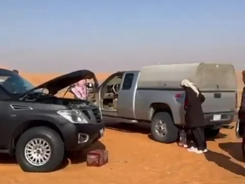شاهد.. "إنجاد" يواصل البحث عن مفقود أم رجوم بـ 70 مركبة وطائرات الدرون والطيران الشراعي
