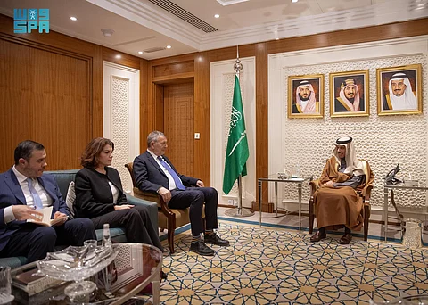 وزير الخارجية يستقبل المفوض العام لـ "الأونروا"