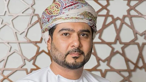 وزير التجارة والصناعة وترويج الاستثمار العماني قيس بن محمد اليوسف