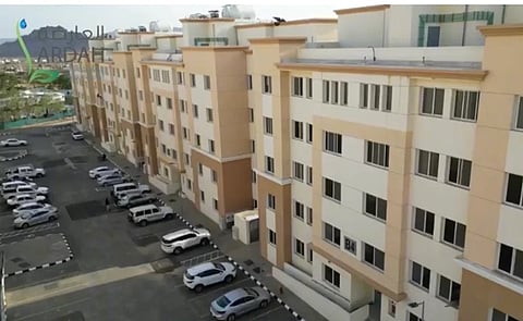 خطأ إدخال بيانات يُهدِّد بسحب شقة مواطن سبعيني في جازان.. ونداء بتصحيح الوضع