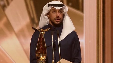 لاعب الهلال "الدولي" سالم الدوسري يفوز بجائزة الرياضي المفضل في حفل توزيع جوائز Joy Awards
