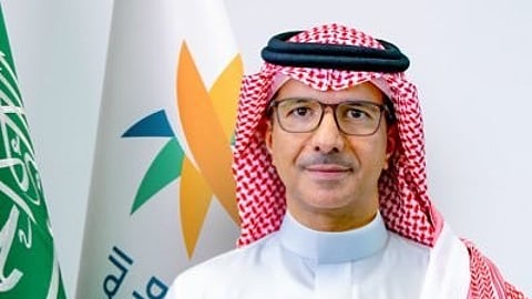 نائب وزير الموارد البشرية والتنمية الاجتماعية للعمل الدكتور عبدالله بن ناصر أبوثنين