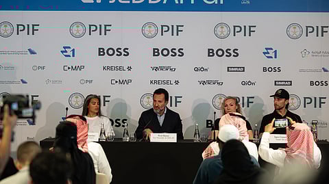 وسط حضور إعلامي متميز.. إقامة المؤتمر الصحفي الاستباقي لبطولة العالم للقوارب الكهربائية "E1" بجدة