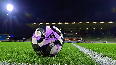 في الجولة الـ17 "أسبوع الأساطير": النصر يواجه الفتح.. والأهلي أمام الرياض