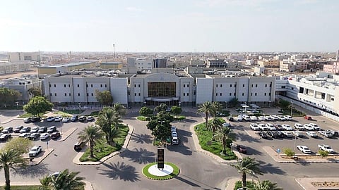 ينبع.. إنهاء معاناة مريضة ستينية من التهاب حاد وغرغرينا في المرارة