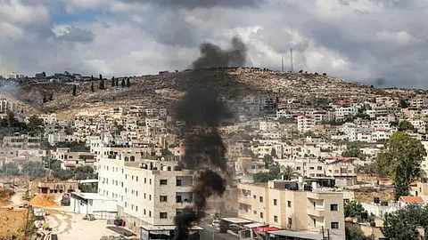 16 شهيداً وإخلاء قسري وتدمير منازل.. الاحتلال يواصل عدوانه على جنين لليوم السابع