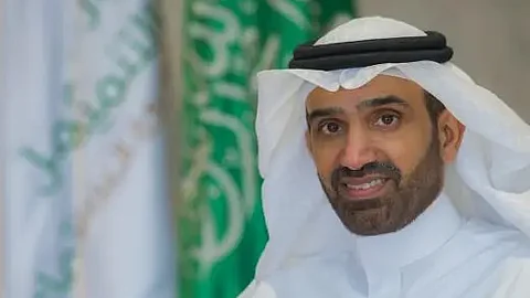 وزير الموارد البشرية والتنمية الاجتماعية أحمد بن سليمان الراجحي