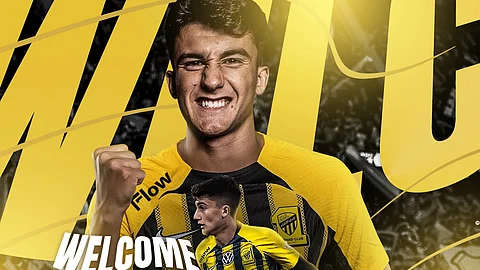 الاتحاد: من برشلونة إلى جدة.. "أوناي هيرنانديز" ينضم إلى كتيبة النمور