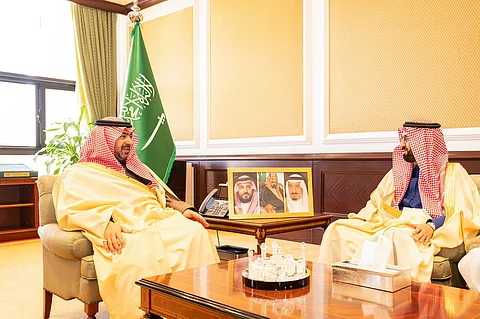 نائب أمير تبوك يستقبل “الجضعي" وينوه بجهود الهيئة العامة للغذاء والدواء