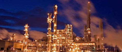 السيارات الألمانية والبتروكيماويات السعودية.. هذه أبرز السلع المتبادلة بين الرياض وبرلين