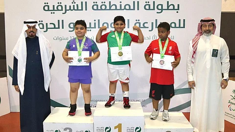 "الاتفاق" أول "الشرقية" في المصارعة الحرة والرومانية