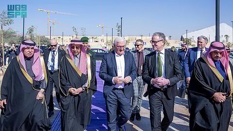 شاهد.. الرئيس الألماني يزور مشروع حديقة الملك سلمان