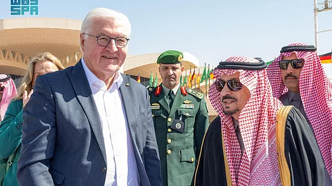 الرئيس الألماني يغادر الرياض وأمير المنطقة في مقدمة مودعيه