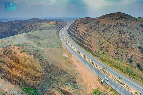 "هيئة الطرق": طريق الحقو/ الريث محور مهم لربط جازان بعسير